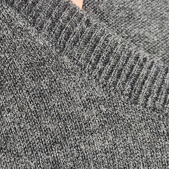 LOFT Pullover Sweater Women’s SZ L Charcoal Gray Long Sleeve V- Neck Knit EUC - Picture 10 of 13